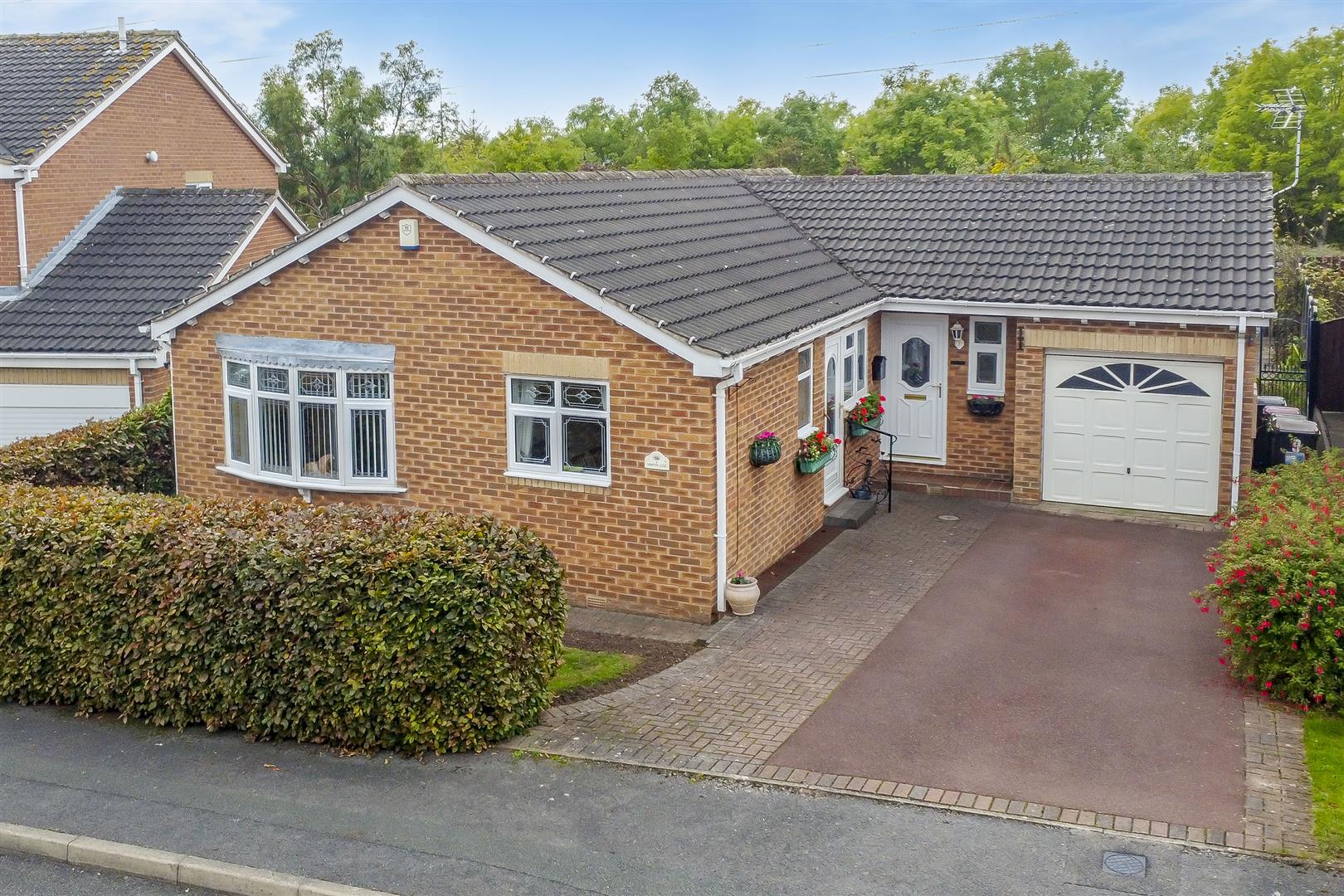 Hampton Close, Toton Robert Ellis Estate Agents